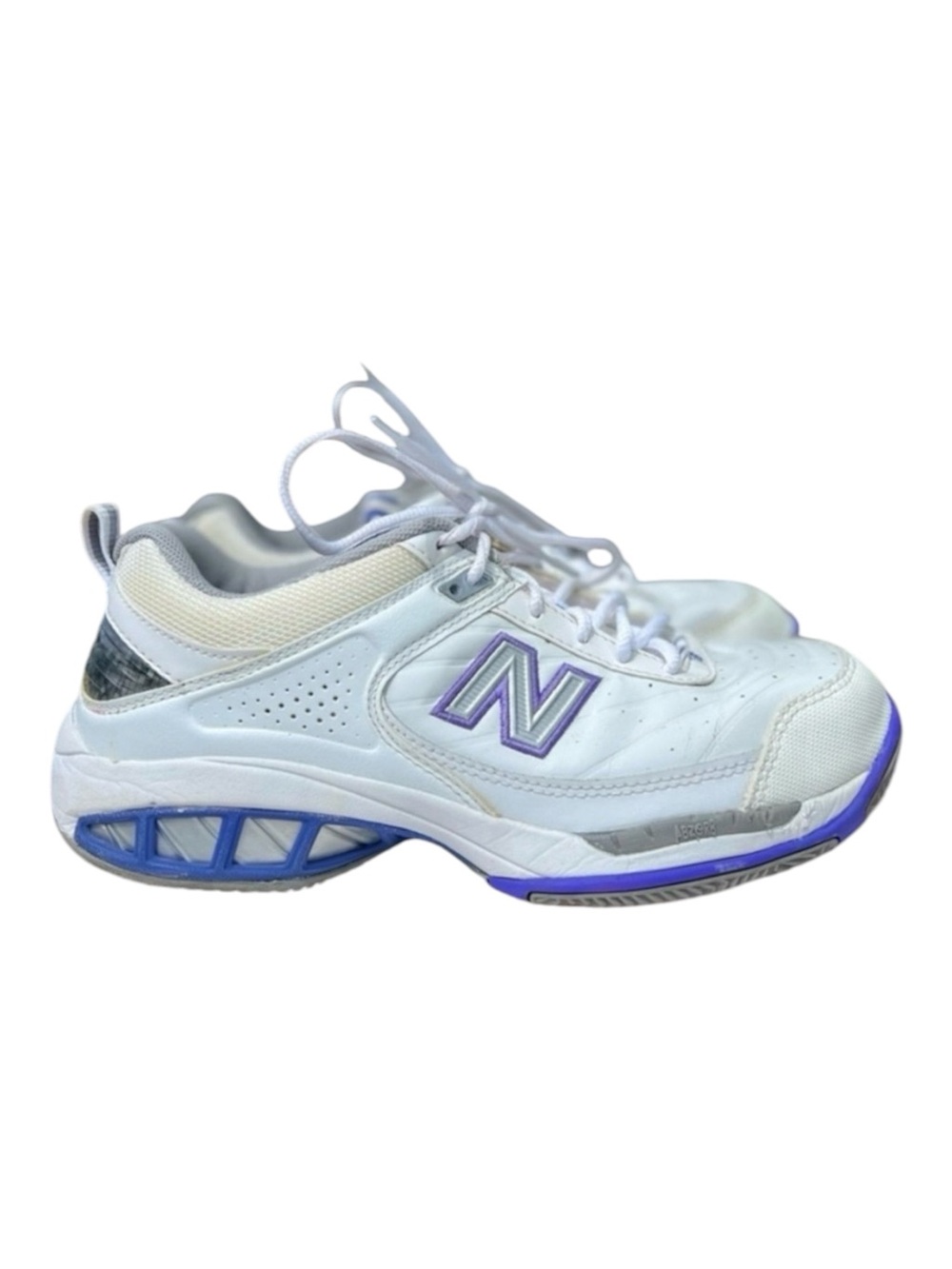 New Balance 806 Retro Sneakers Size 8.5 Woman